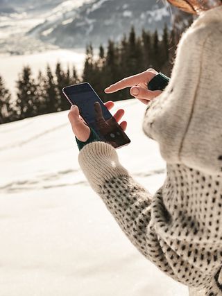 Deutsche Telekom/Google/ iStock/BasilPics; Montage: Evelyn Ebert Meneses