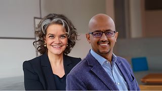 Portraits von Claudia Nemat und Abdurazak Mudesir.