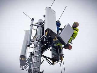 Installation 5G antenna